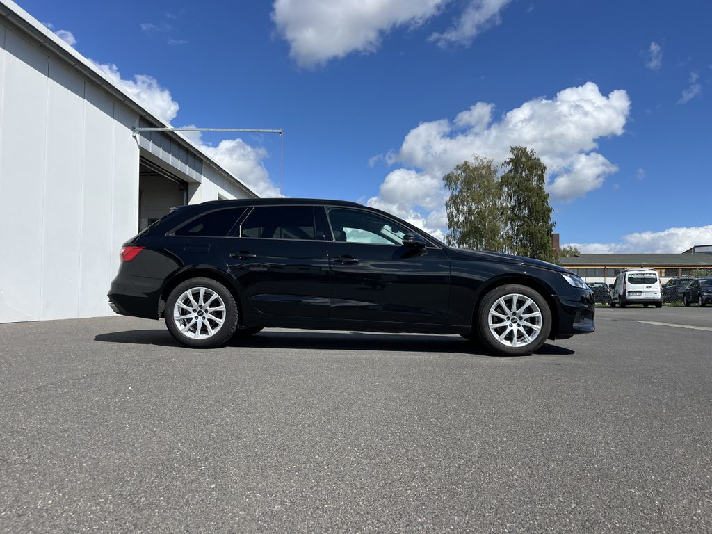 Audi A4 Avant 35 2.0 TFSI S tronic 5