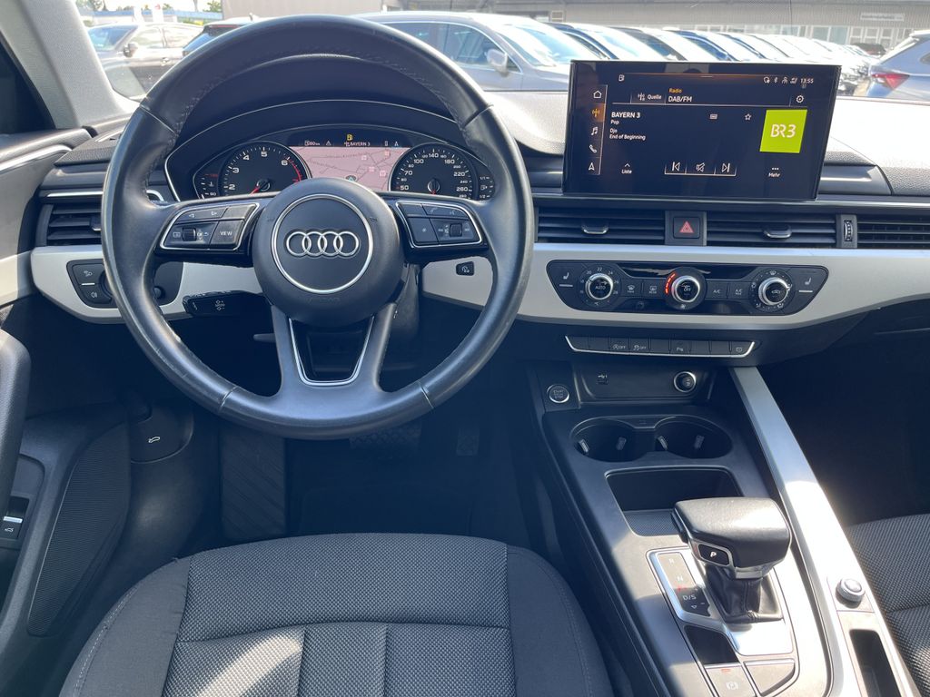 Audi A4 Avant 35 2.0 TFSI S tronic 16