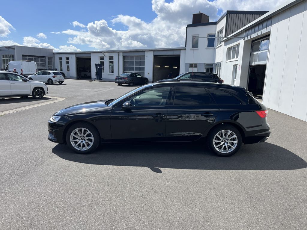 Audi A4 Avant 35 2.0 TFSI S tronic 3