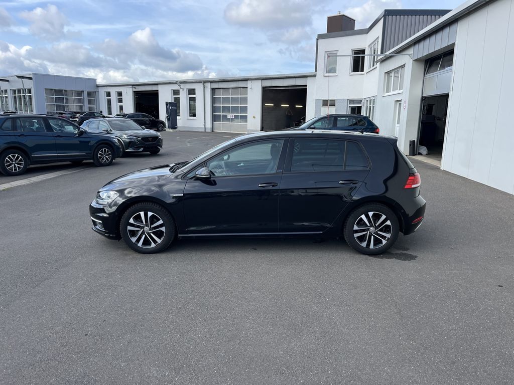 Volkswagen Golf 1.5 TSI IQ.Drive 2