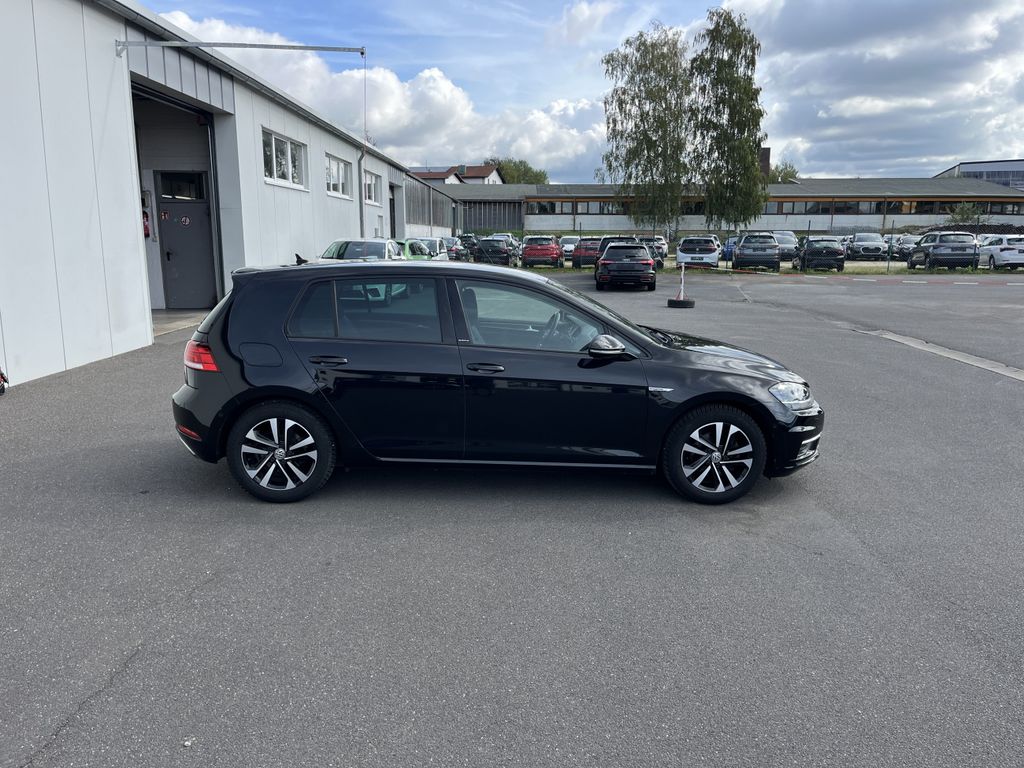 Volkswagen Golf 1.5 TSI IQ.Drive 5