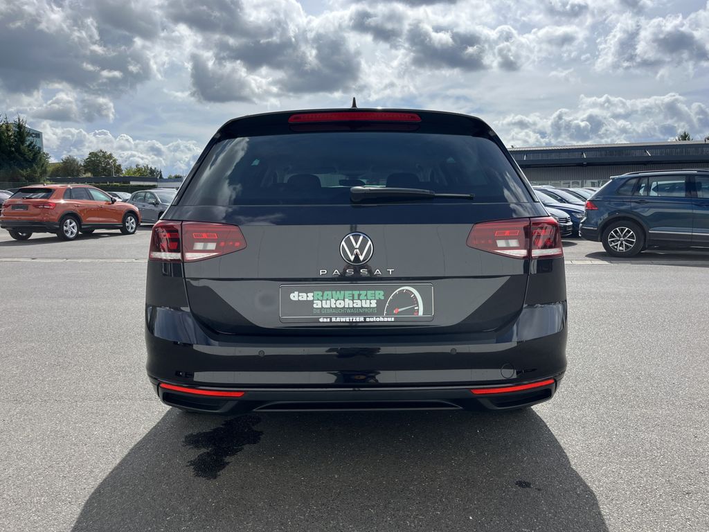 Volkswagen Passat Variant 2.0 TDI DSG R-Line Optik 1,99% Fi 9