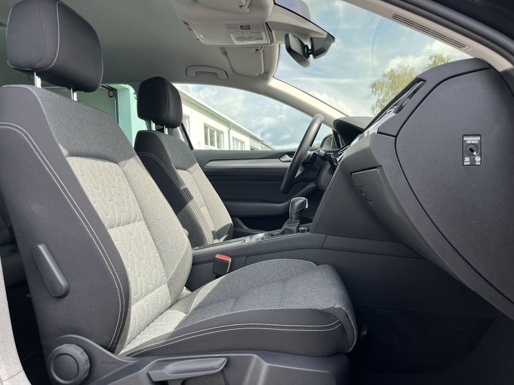 Volkswagen Passat Variant 2.0 TDI DSG R-Line Optik 1,99% Fi 15