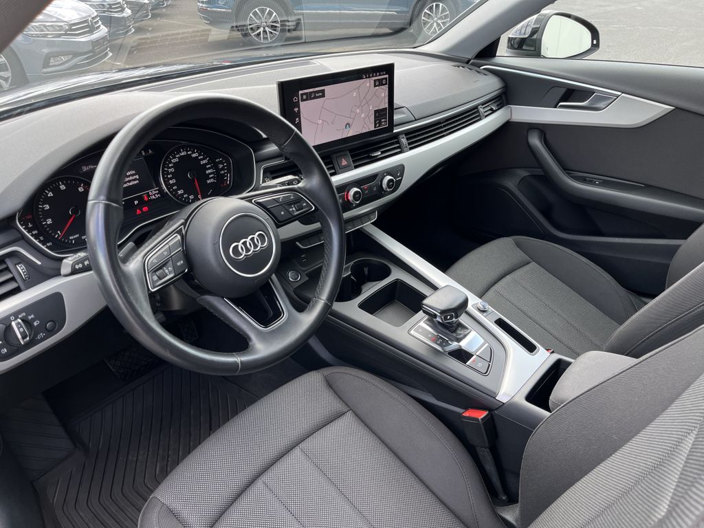 Audi A4 Avant 35 2.0 TFSI S tronic 12