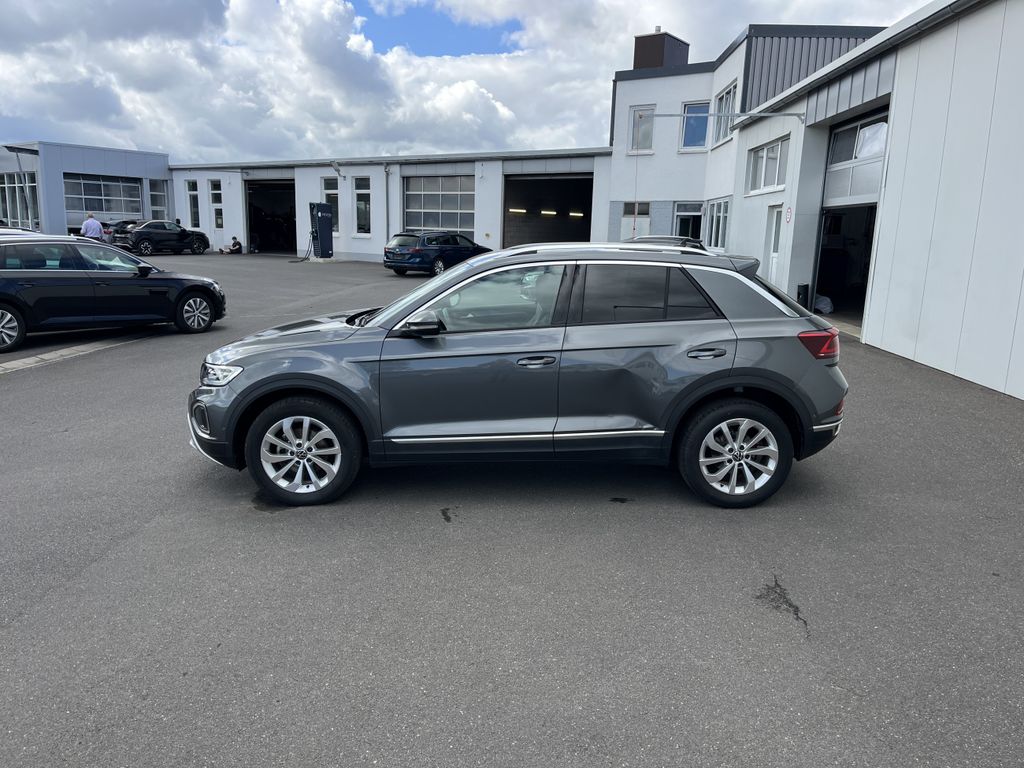 Volkswagen T-Roc 1.5 TSI DSG Style 3