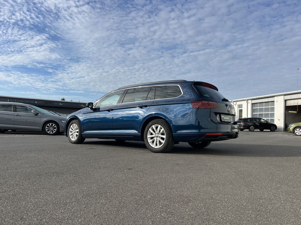 Volkswagen Passat Variant 2.0 TDI DSG Business 9