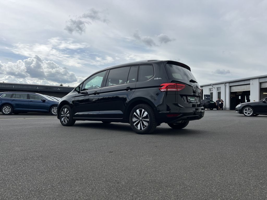 Volkswagen Touran 2.0 TDI DSG Comfortline GOAL 10