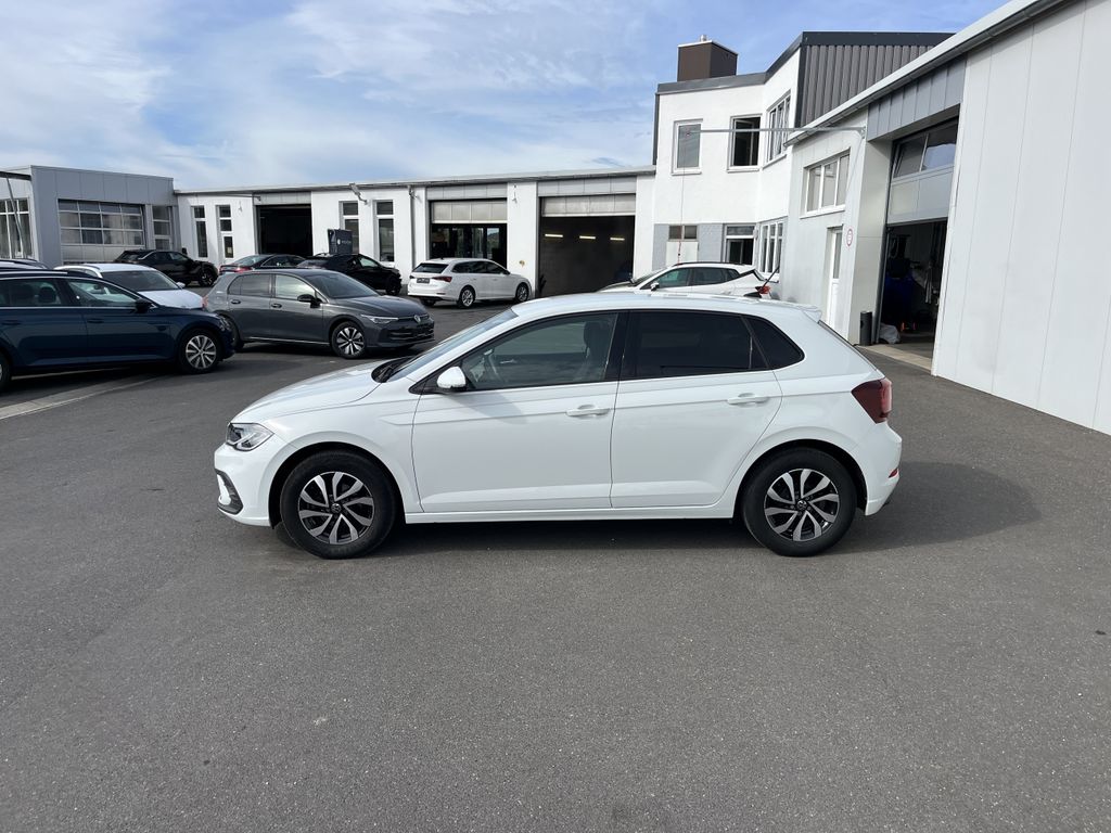 Volkswagen Polo 1.0 ACTIVE 3
