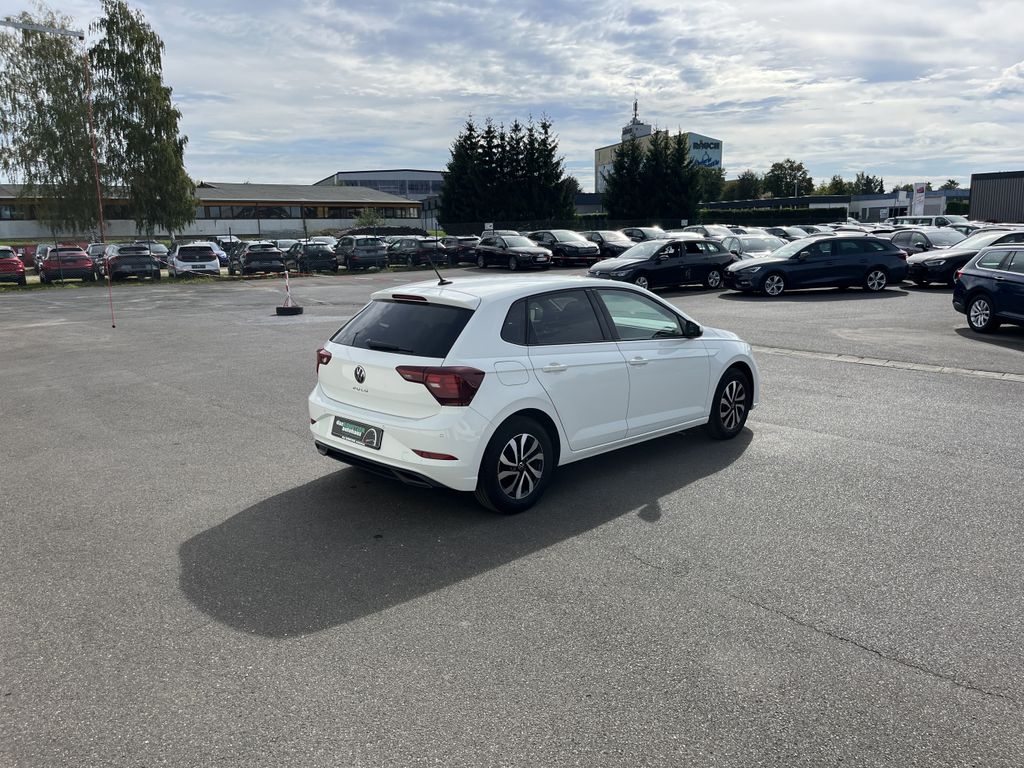 Volkswagen Polo 1.0 ACTIVE 8