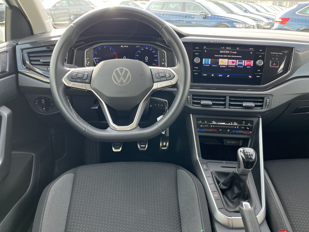 Volkswagen Polo 1.0 ACTIVE 16
