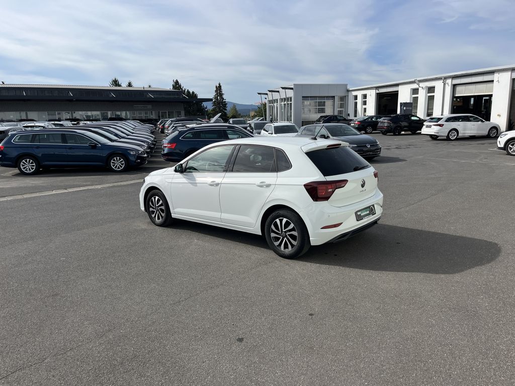 Volkswagen Polo 1.0 ACTIVE 11