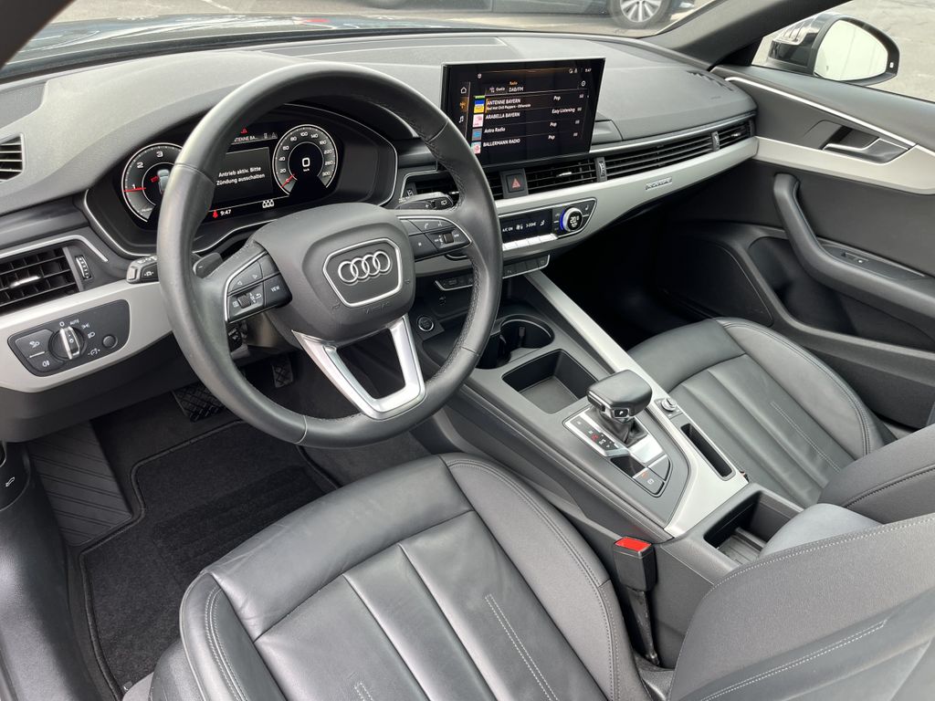 Audi A4 Avant 40 2.0 TDI quattro S tronic Blackline S 12