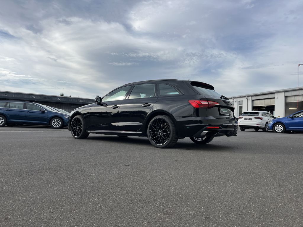 Audi A4 Avant 40 2.0 TDI quattro S tronic Blackline S 10