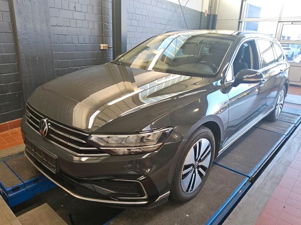 Volkswagen Passat Variant 1.4 2020