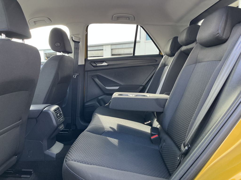 Volkswagen T-Roc 1.5 TSI DSG UNITED 17