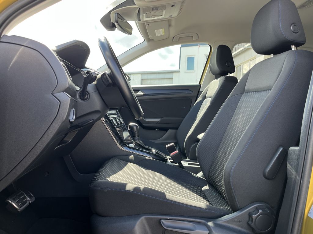 Volkswagen T-Roc 1.5 TSI DSG UNITED 13