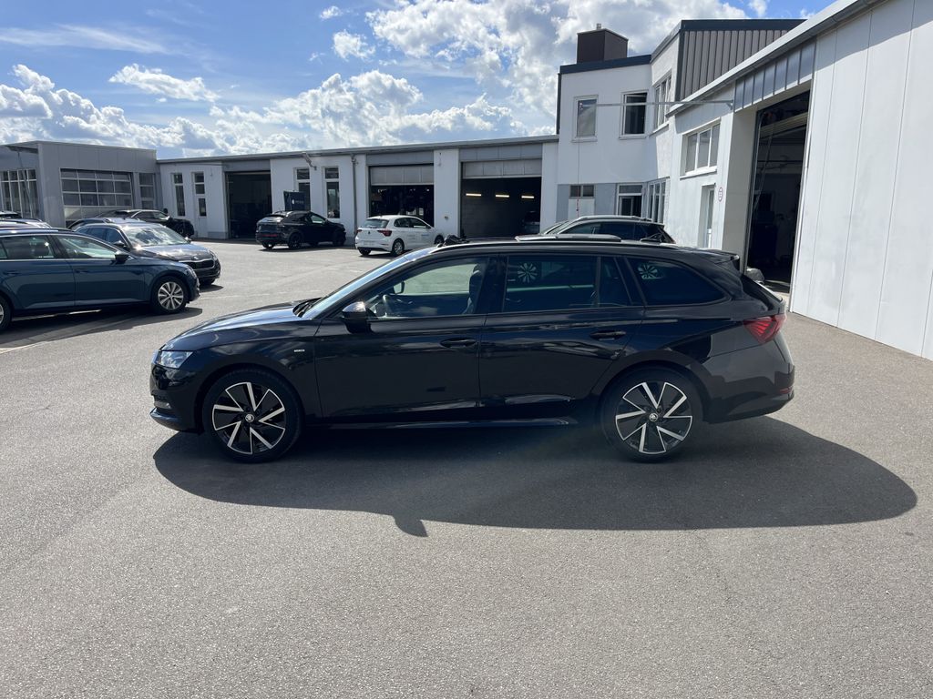Skoda Octavia Combi 1.5 TSI DSG Clever 3