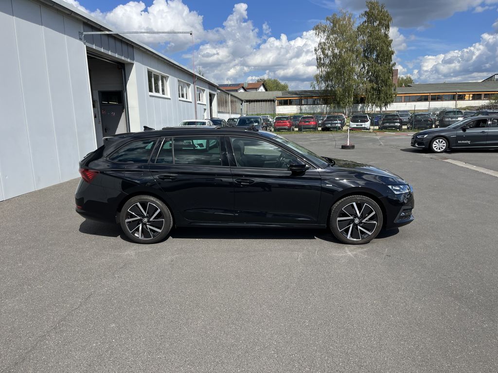 Skoda Octavia Combi 1.5 TSI DSG Clever 6