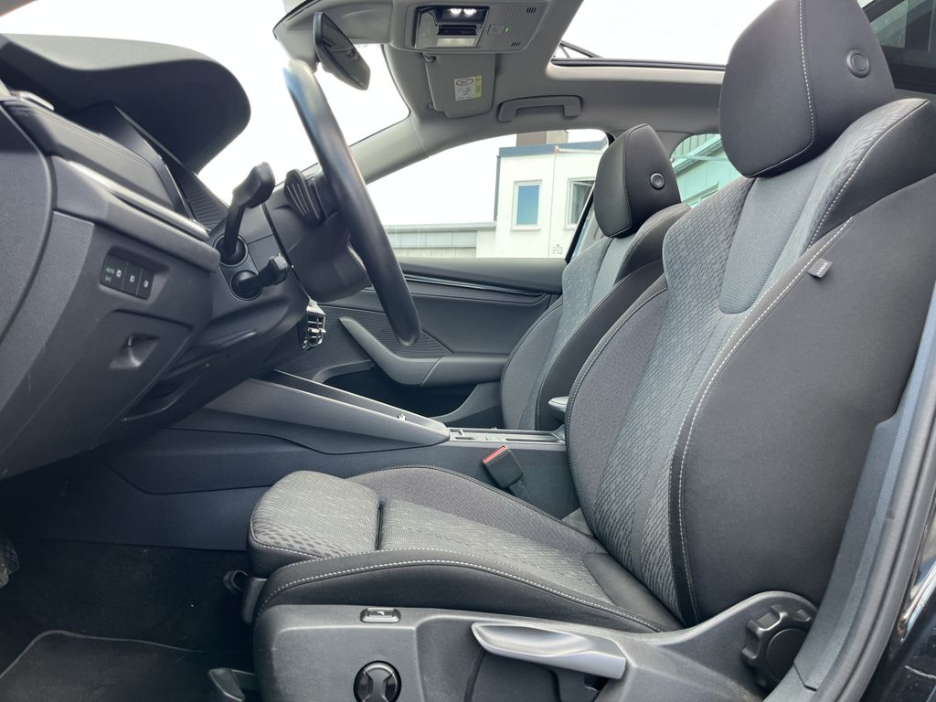 Skoda Octavia Combi 1.5 TSI DSG Clever 13