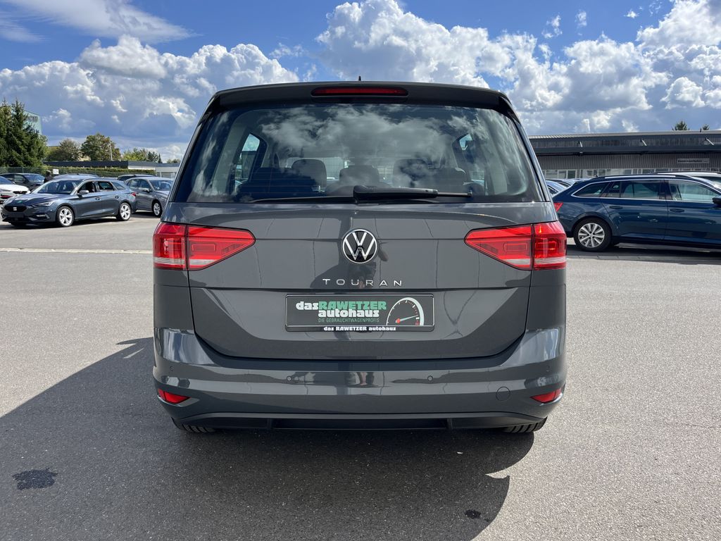 Volkswagen Touran 1.5 TSI Highline 8
