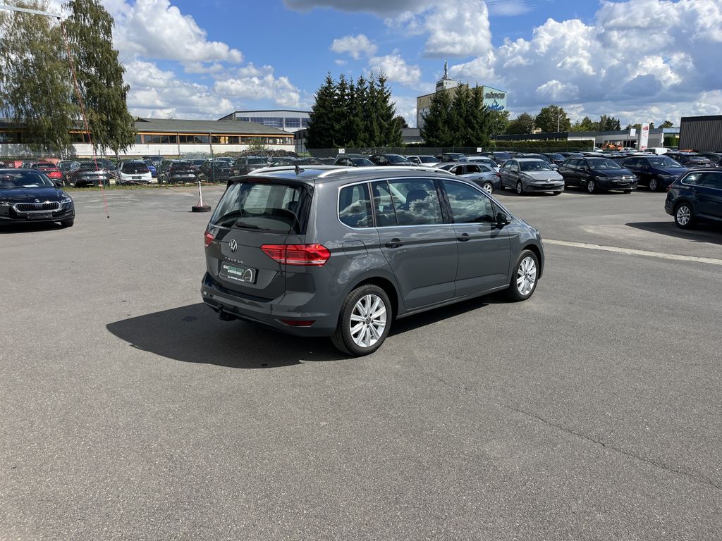 Volkswagen Touran 1.5 TSI Highline 7