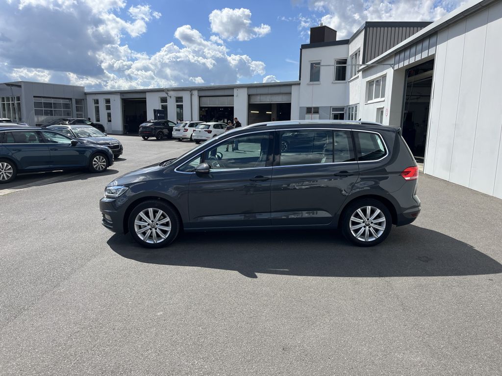 Volkswagen Touran 1.5 TSI Highline 2