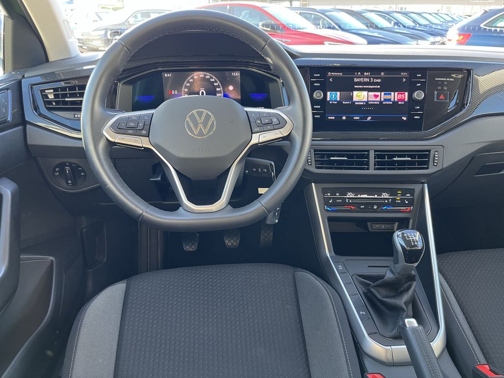 Volkswagen Taigo 1.0 TSI Life 13