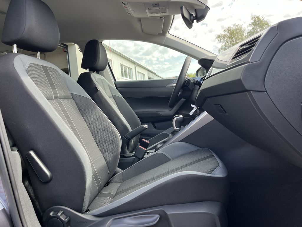 Volkswagen Polo 1.0 TSI DSG Style 13