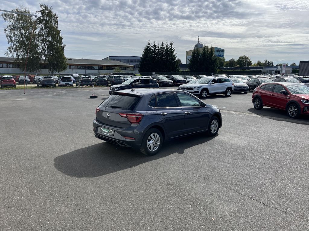 Volkswagen Polo 1.0 TSI DSG Style 8