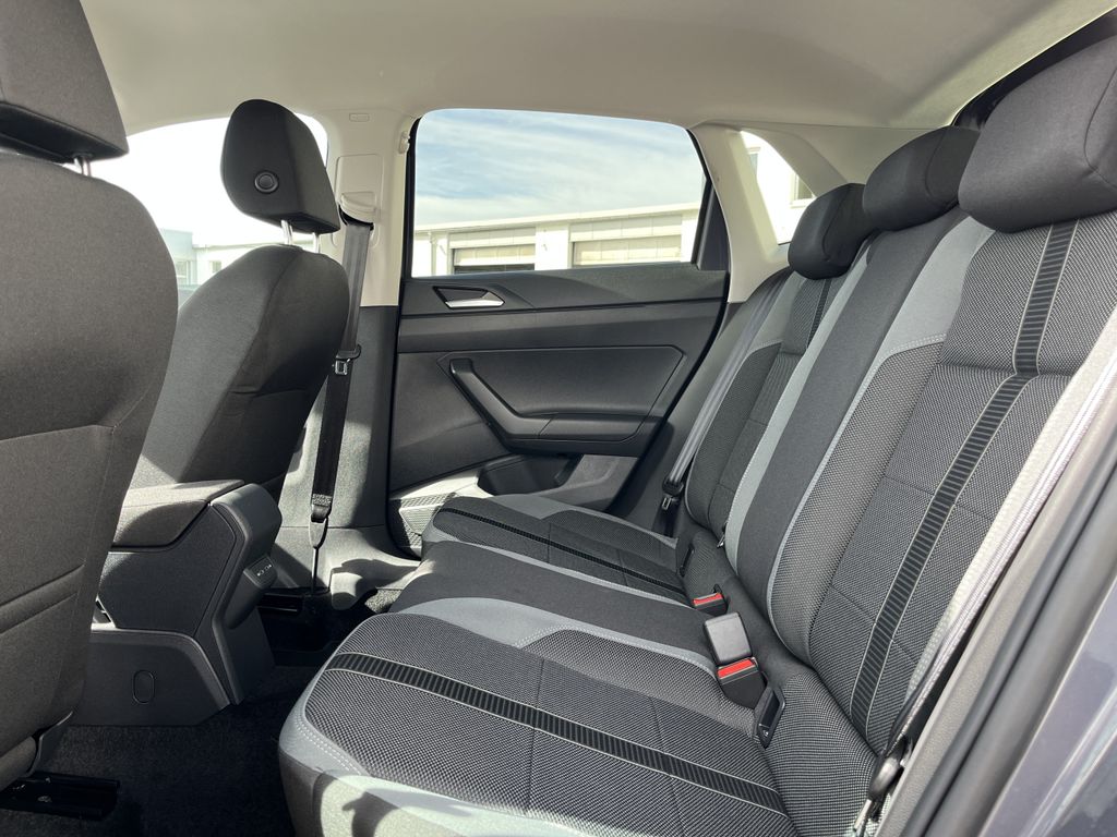 Volkswagen Polo 1.0 TSI DSG Style 15