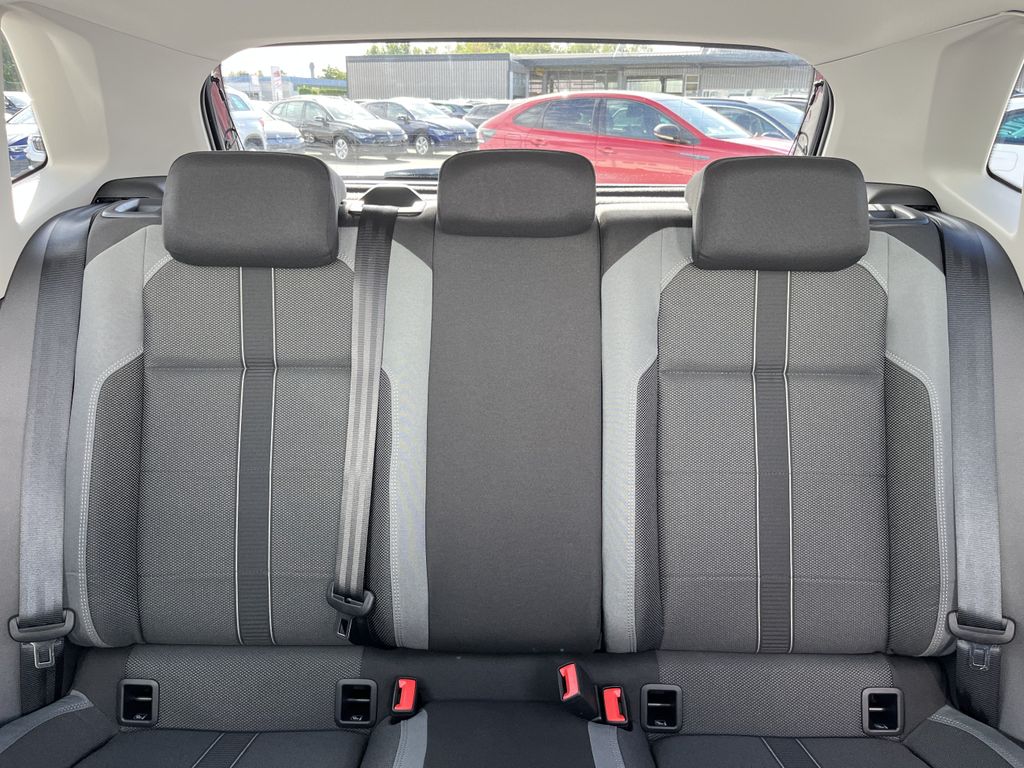 Volkswagen Polo 1.0 TSI DSG Style 16