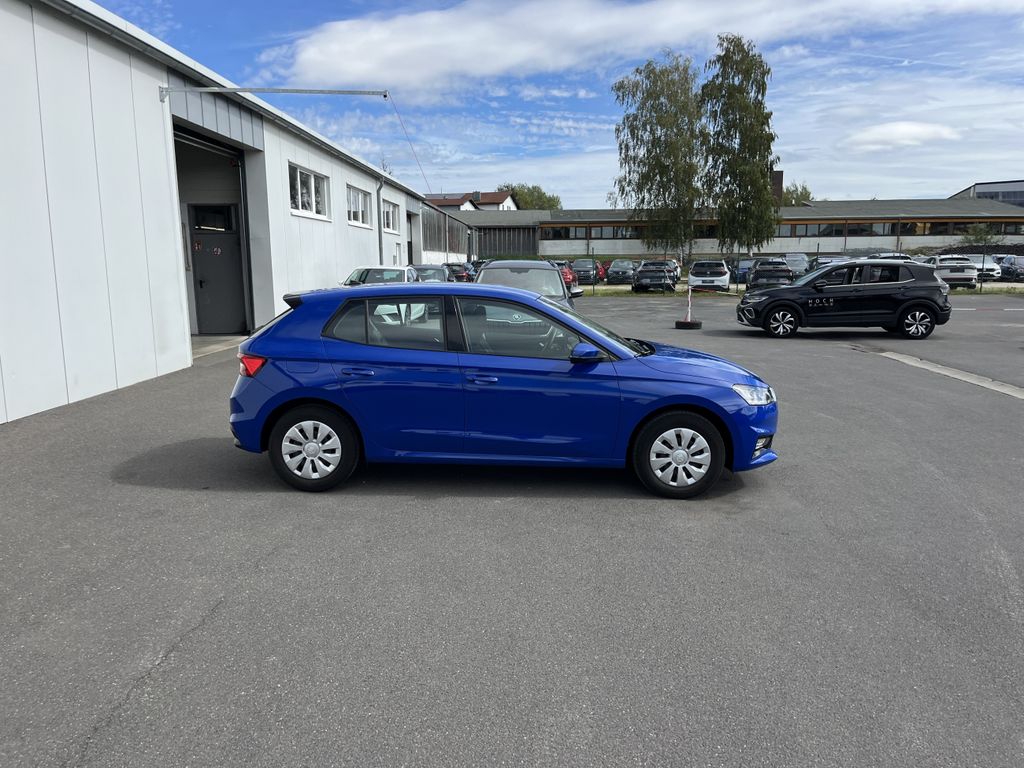 Skoda Fabia 1.0 Selection 6