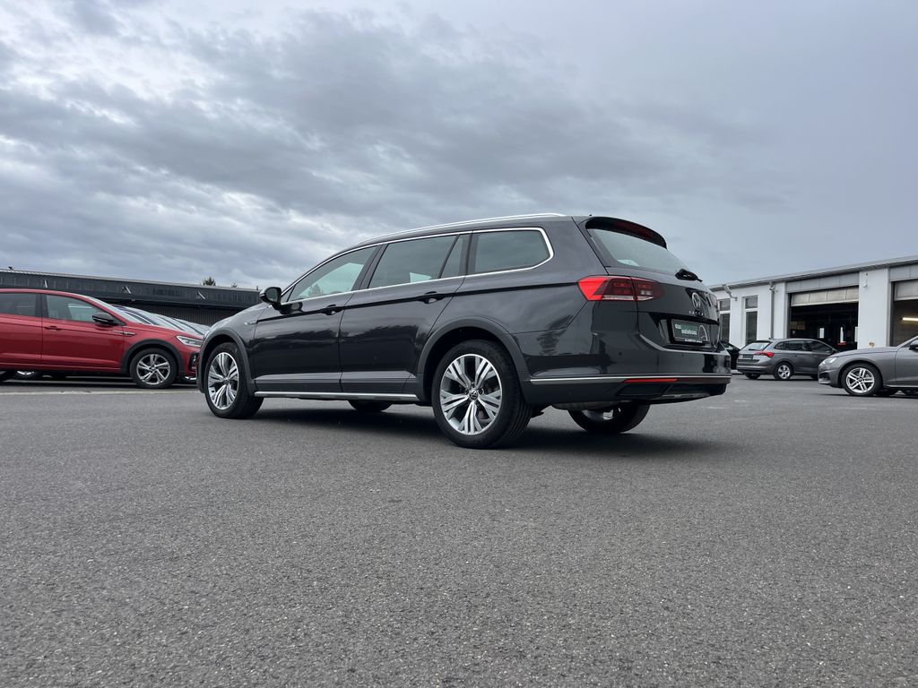 Volkswagen Passat Alltrack 2.0 TDI DSG 4Mo 10