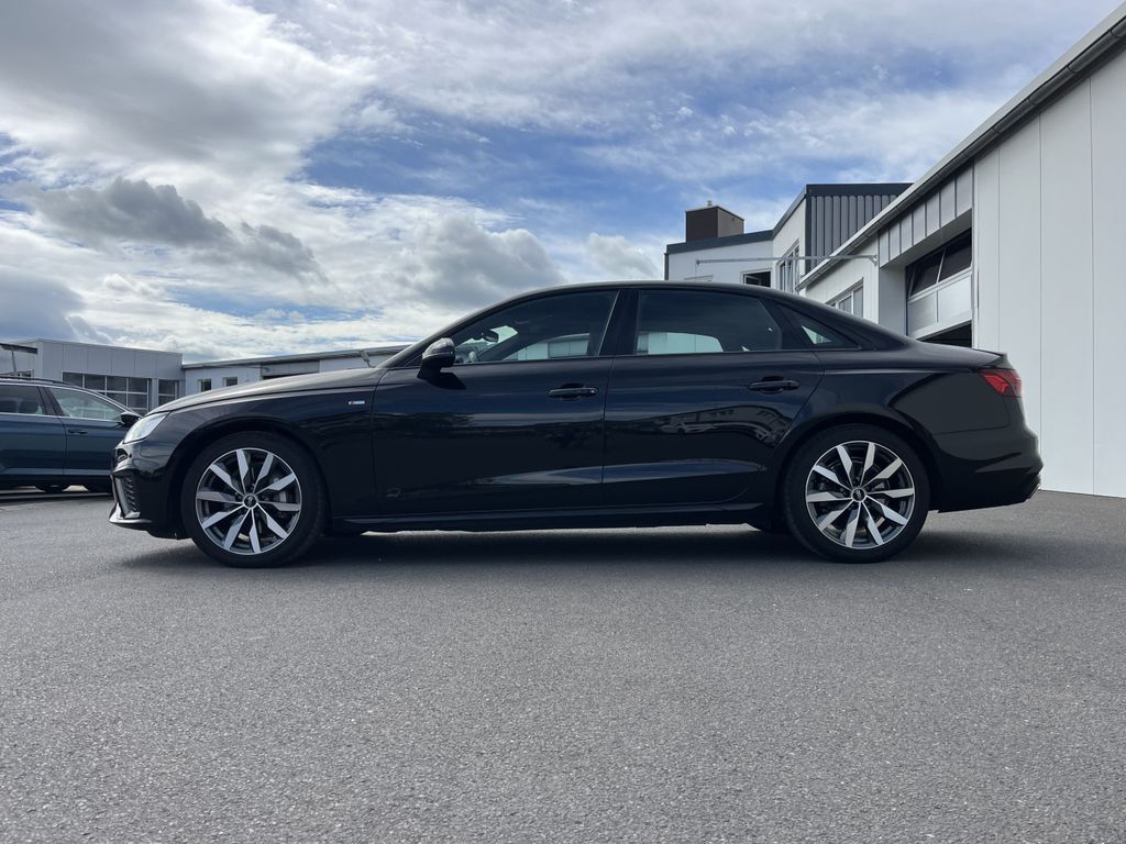 Audi A4 40 2.0 TDI quattro S tronic S line 2