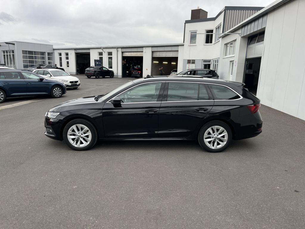 Skoda Octavia Combi 2.0 TDI 4x4 DSG Style 3