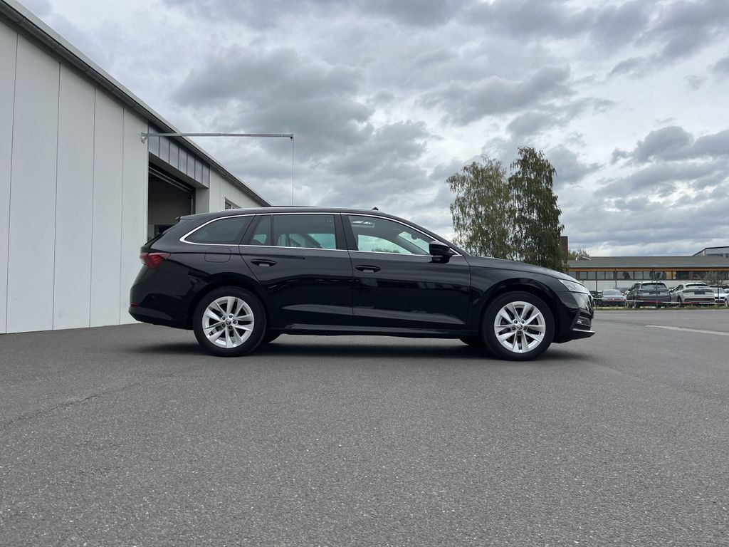 Skoda Octavia Combi 2.0 TDI 4x4 DSG Style 5