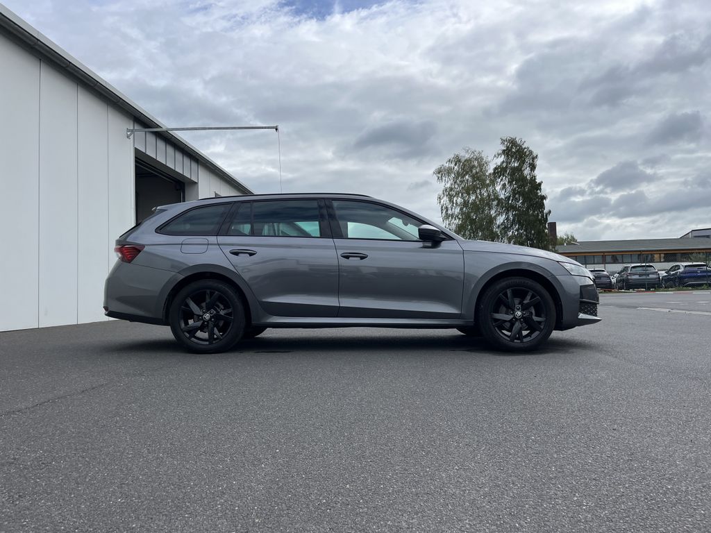 Skoda Octavia Combi 1.5 TSI DSG Blackline 5