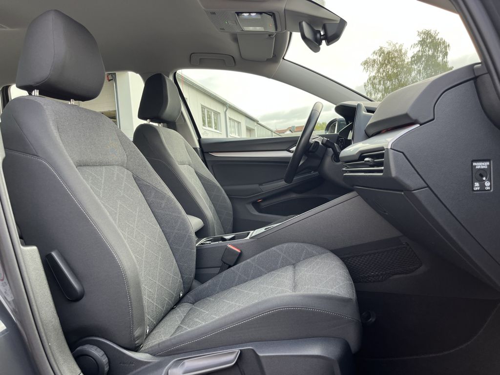 Volkswagen Golf Variant 2.0 TDI DSG Life 15