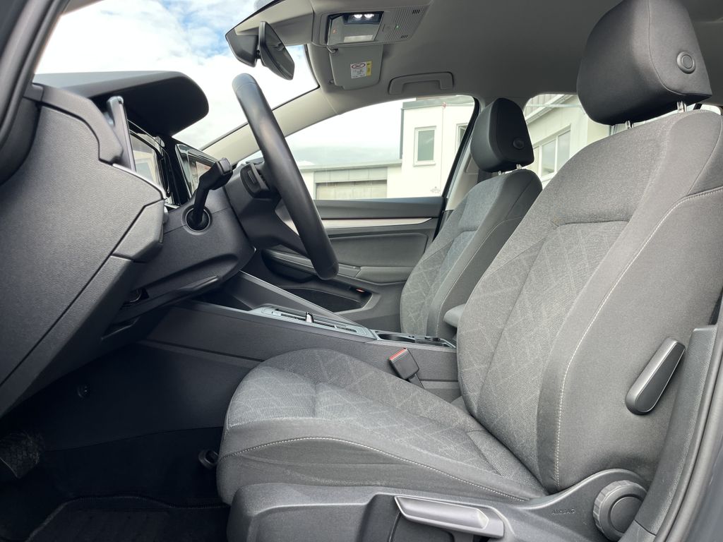 Volkswagen Golf Variant 2.0 TDI DSG Life 13