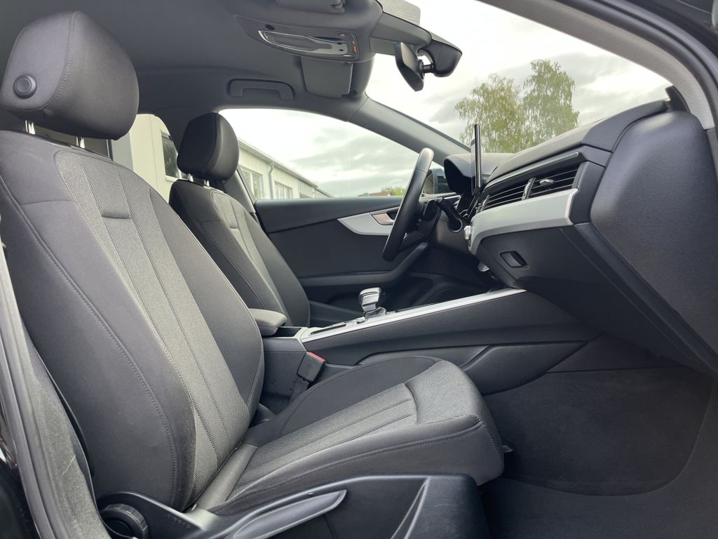 Audi A4 Avant 35 2.0 TFSI S tronic 13