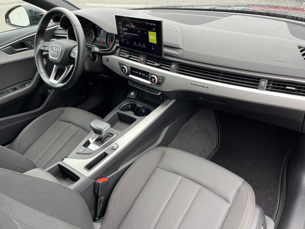 Audi A4 Avant 2.0 TFSI quattro Blackline S-Line Optik 14