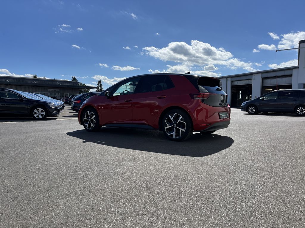 Volkswagen ID.3 Pro 10