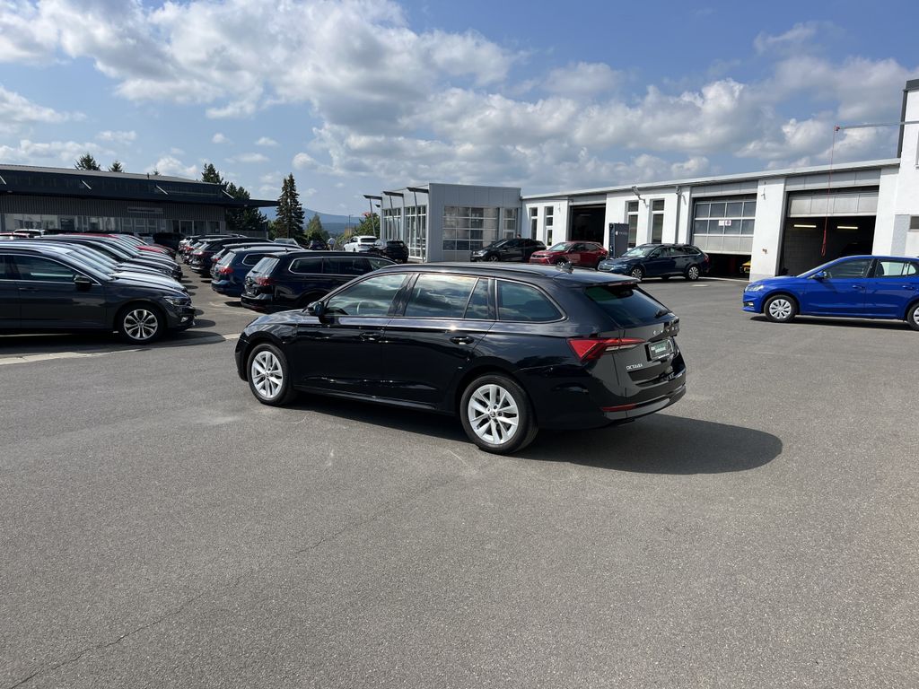 Skoda Octavia Combi 1.4 TSI e-Hybrid Ambition 11