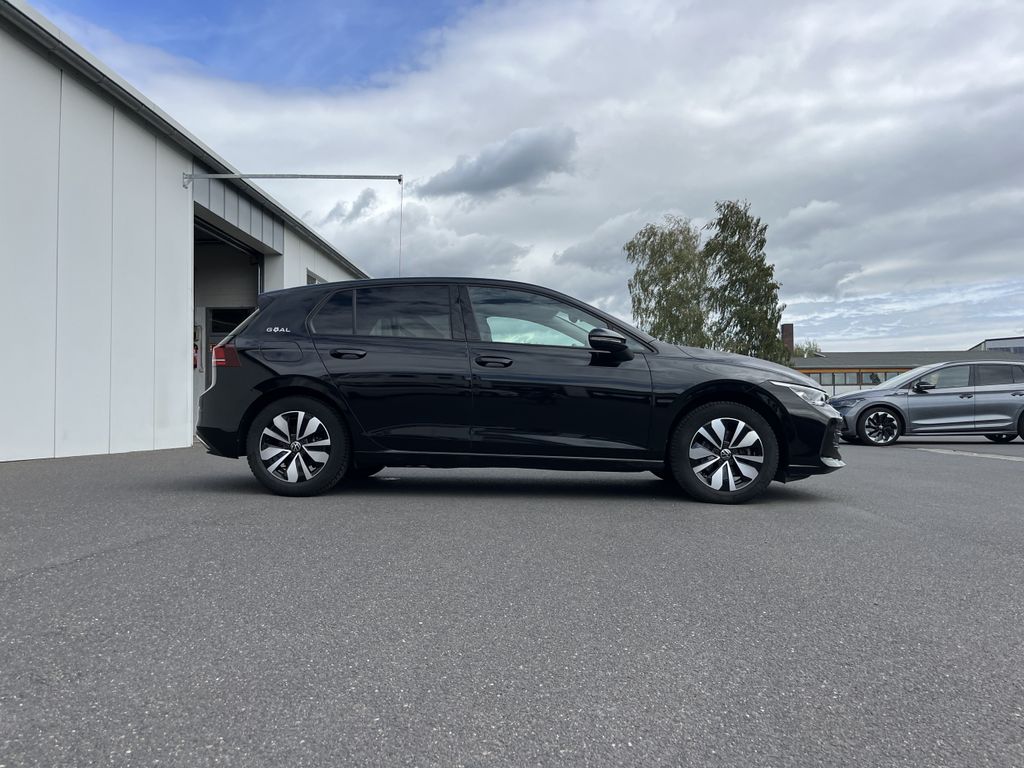 Volkswagen Golf 1.5 TSI DSG Life GOAL 4