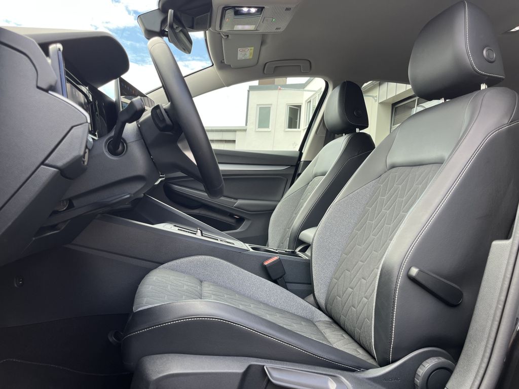 Volkswagen Golf 1.5 TSI DSG Life GOAL 12