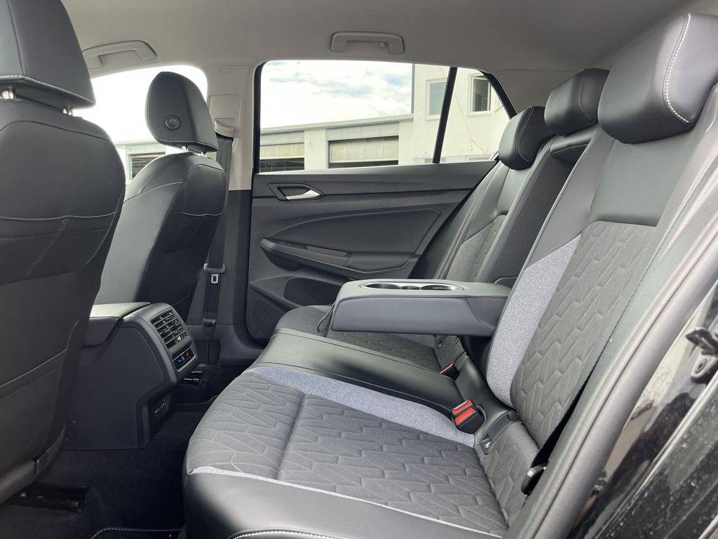 Volkswagen Golf 1.5 TSI DSG Life GOAL 16