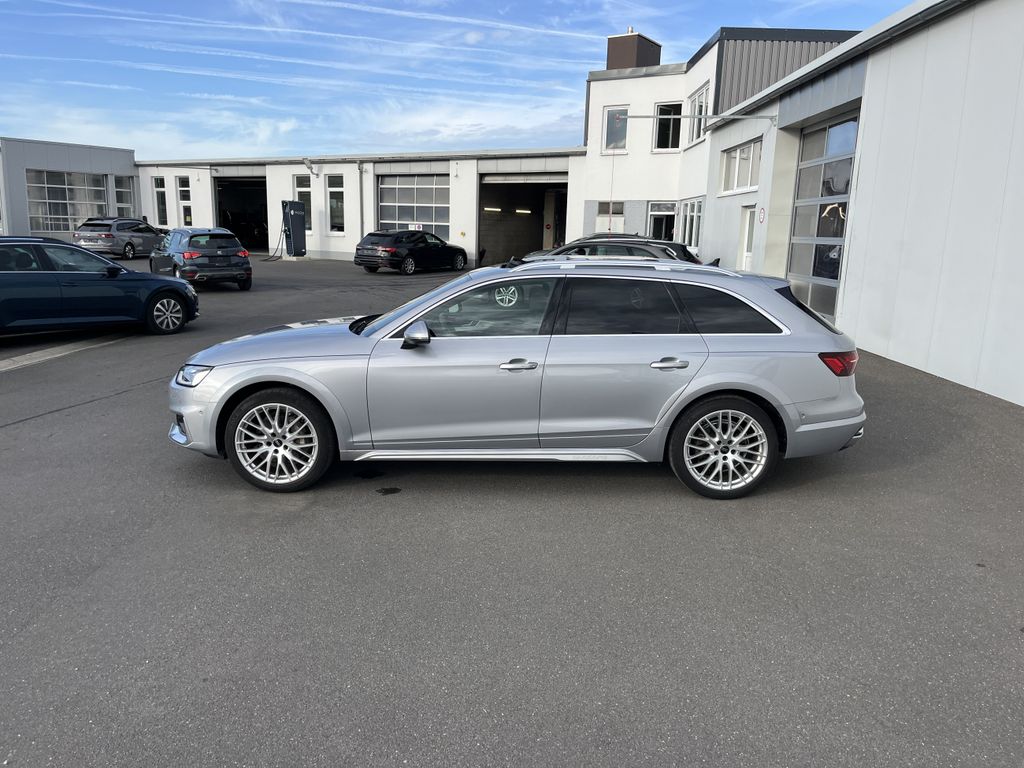 Audi A4 Allroad 40 2.0 TDI quattro S tronic 2