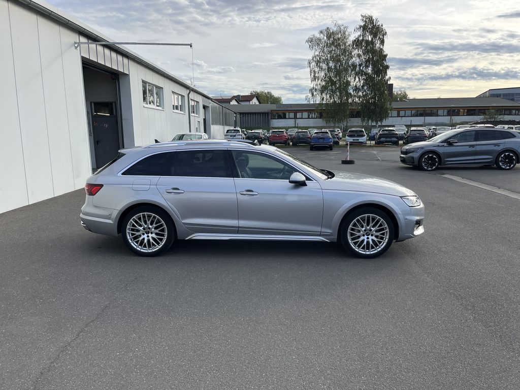 Audi A4 Allroad 40 2.0 TDI quattro S tronic 5