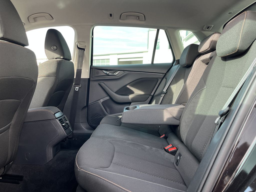 Skoda Kamiq 1.0 TSI Scoutline 17