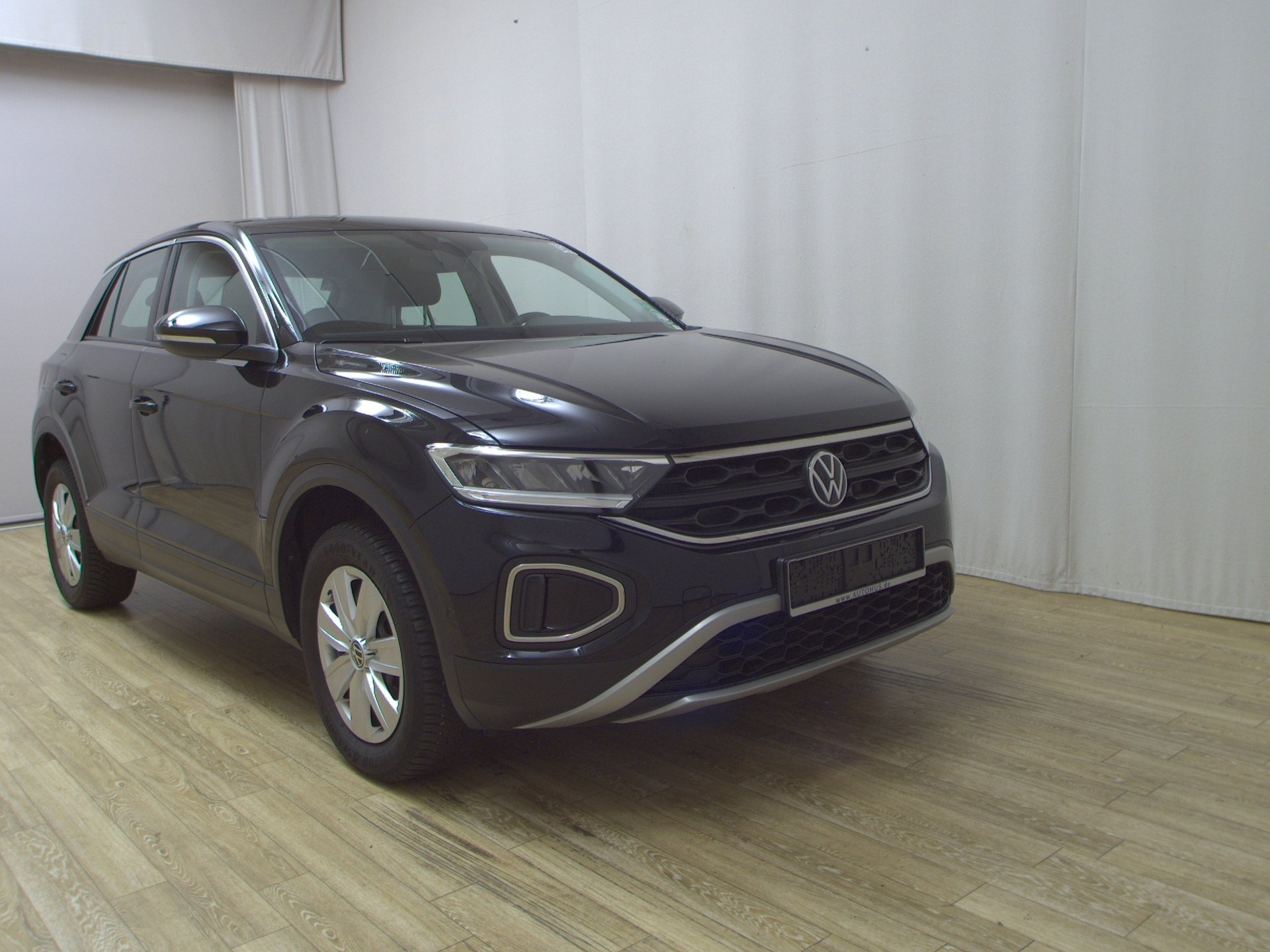 Volkswagen T-Roc 1.0 TSI LED AID PDC 3